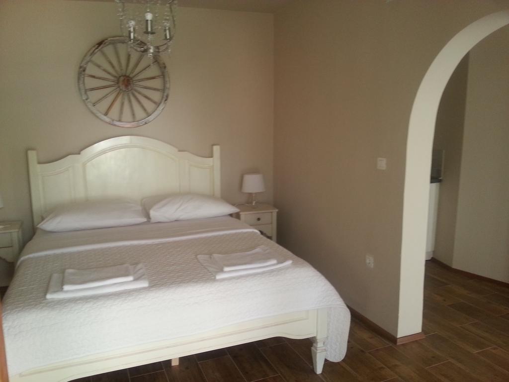 Ferienwohnung Dvori Svetog Mihaela Šibenik Zimmer foto