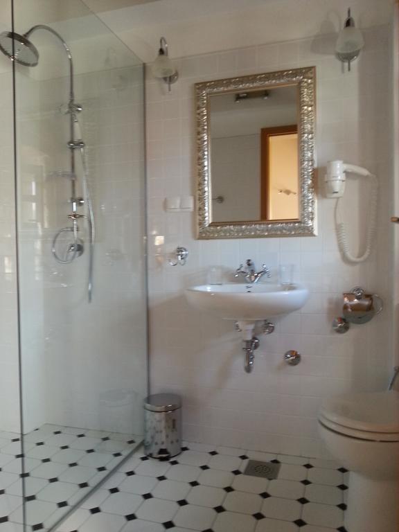 Ferienwohnung Dvori Svetog Mihaela Šibenik Zimmer foto