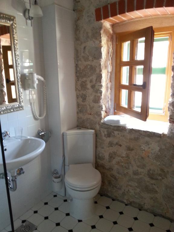 Ferienwohnung Dvori Svetog Mihaela Šibenik Zimmer foto